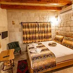 Mansion 3*