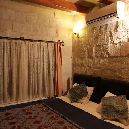 Bed & Breakfast Mansion